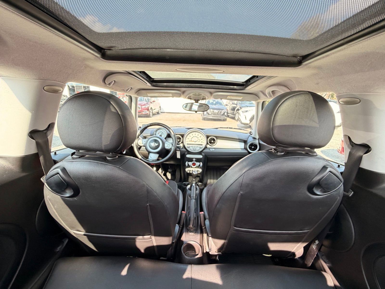 Used 2010 MINI Cooper Hardtop image 19
