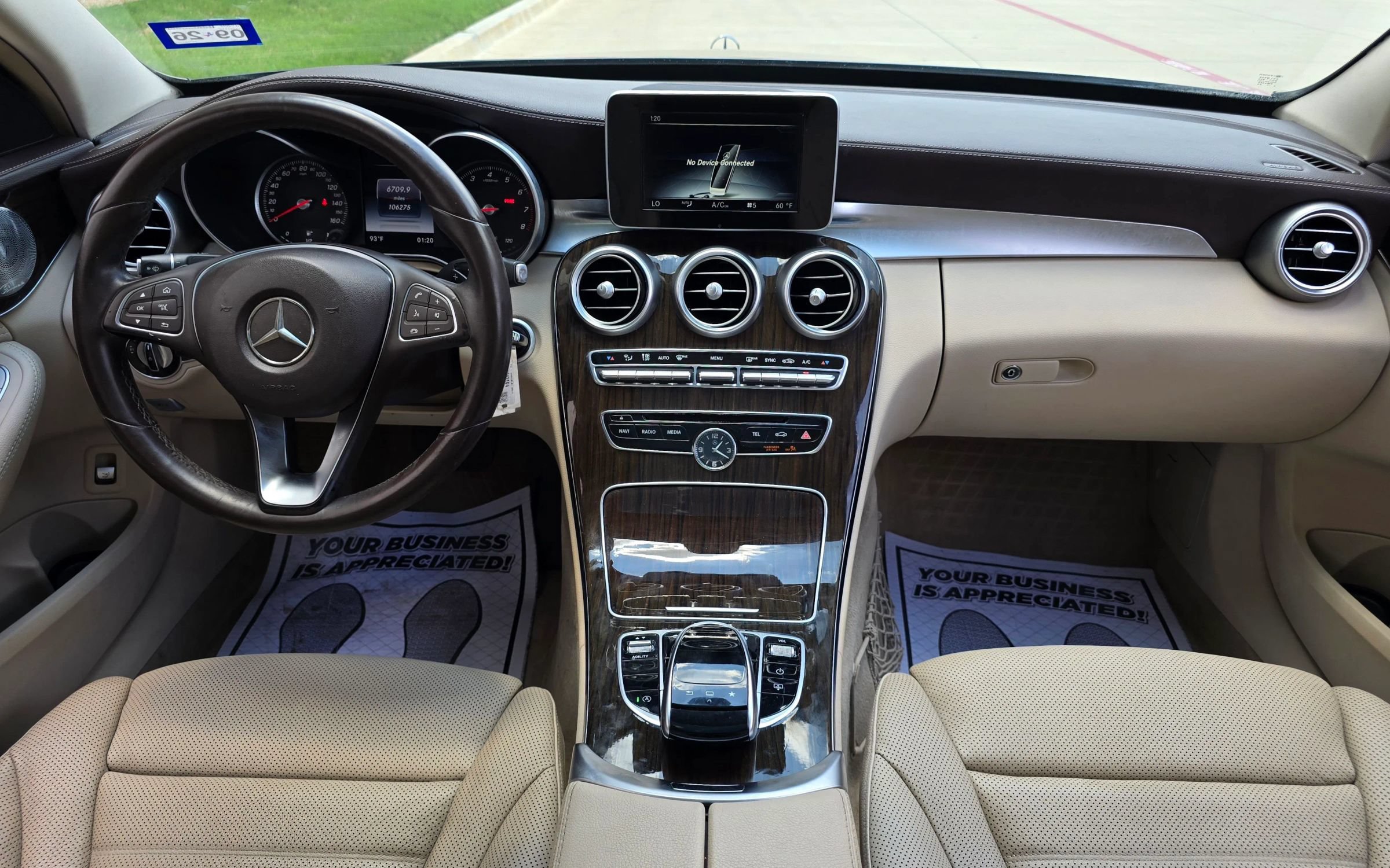 Used 2015 Mercedes-Benz C 300 Sedan image 28