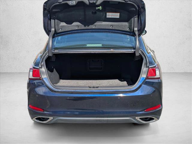 Used 2019 Lexus ES 350 Ultra Luxury image 6