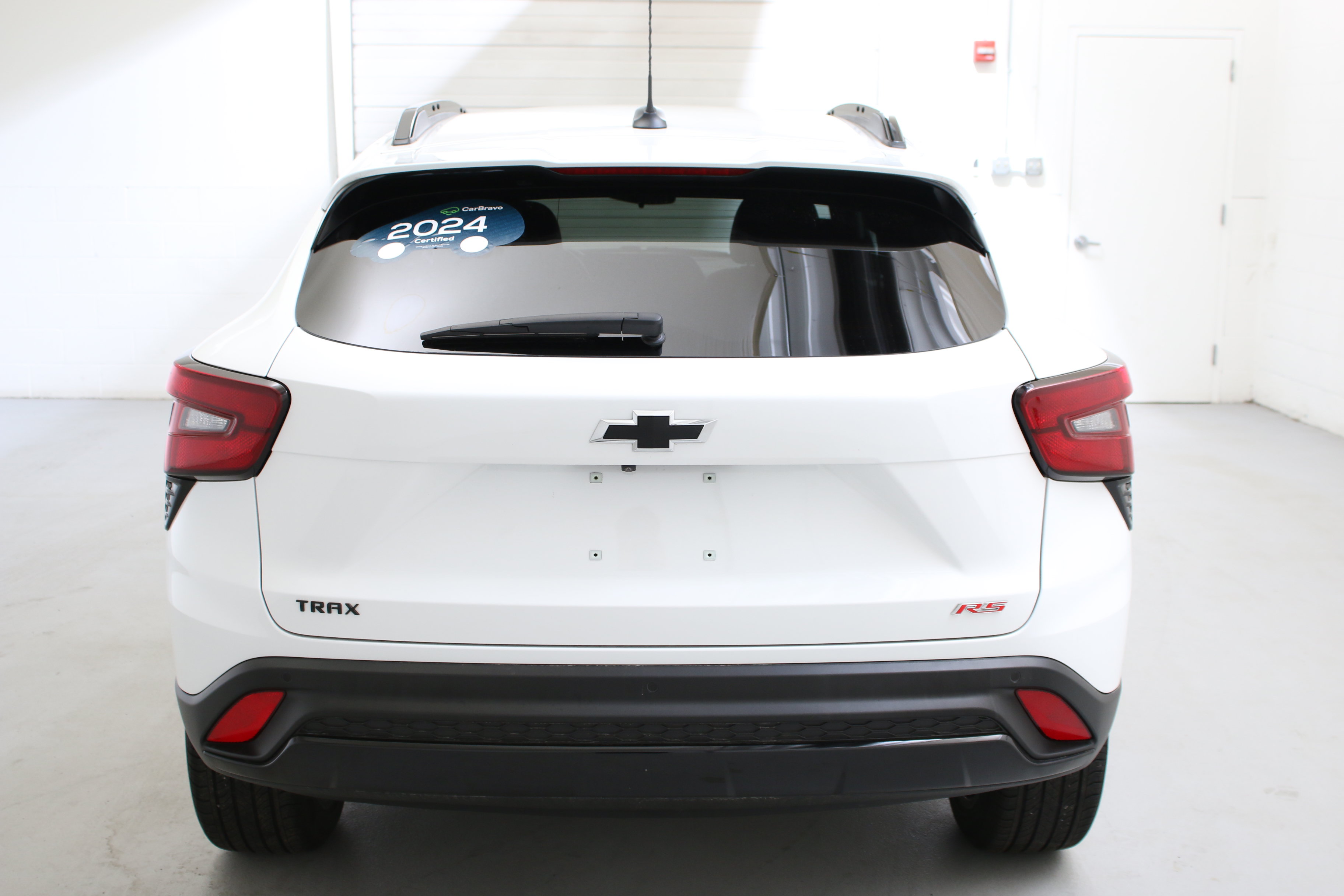 Used 2024 Chevrolet Trax RS w/ Driver Confidence Package FWD image 5