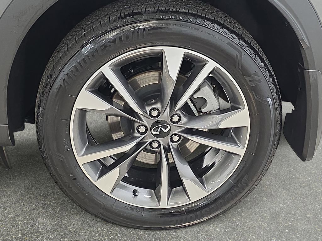 Certified 2026 INFINITI QX60 Pure w/ Cargo Package image 30