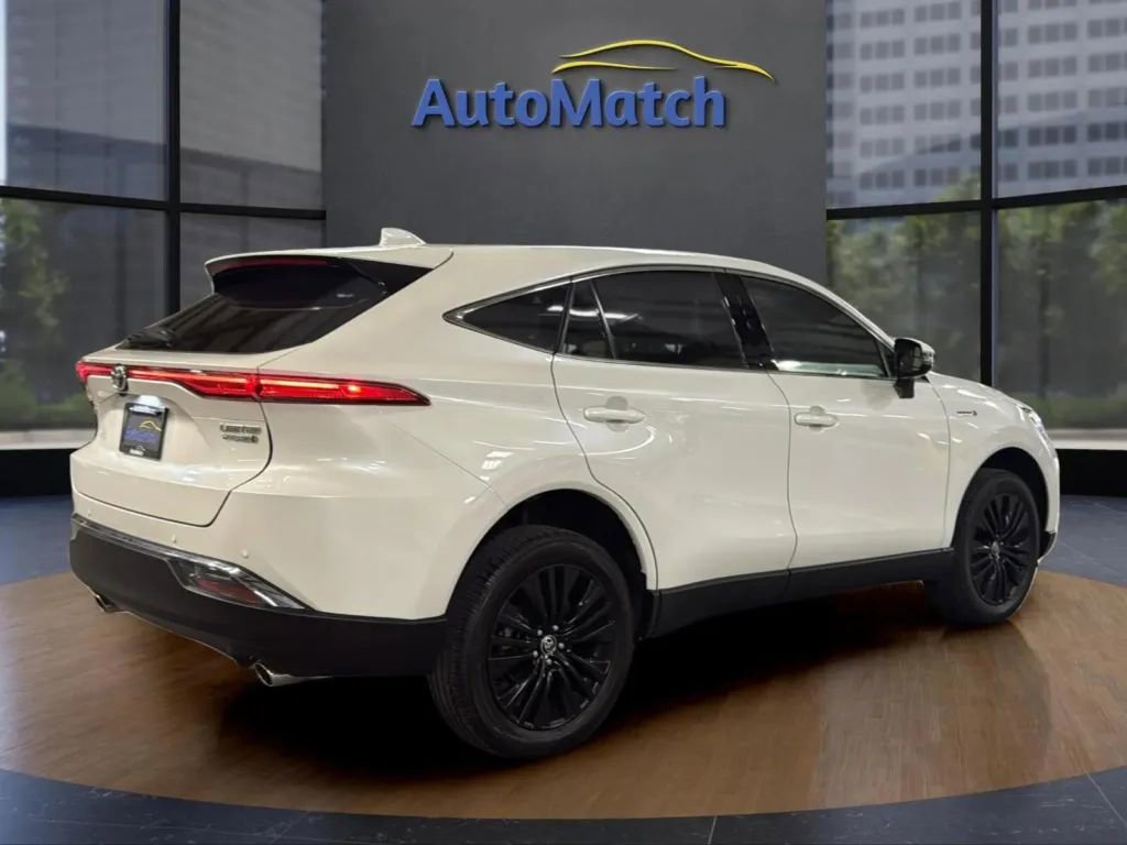 Used 2021 Toyota Venza Limited w/ Advanced Technology Package image 11