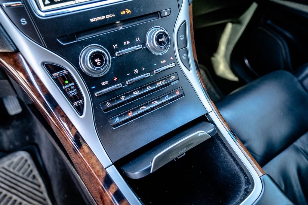 Used 2018 Lincoln MKX Reserve w/ Driver Assistance Package image 23