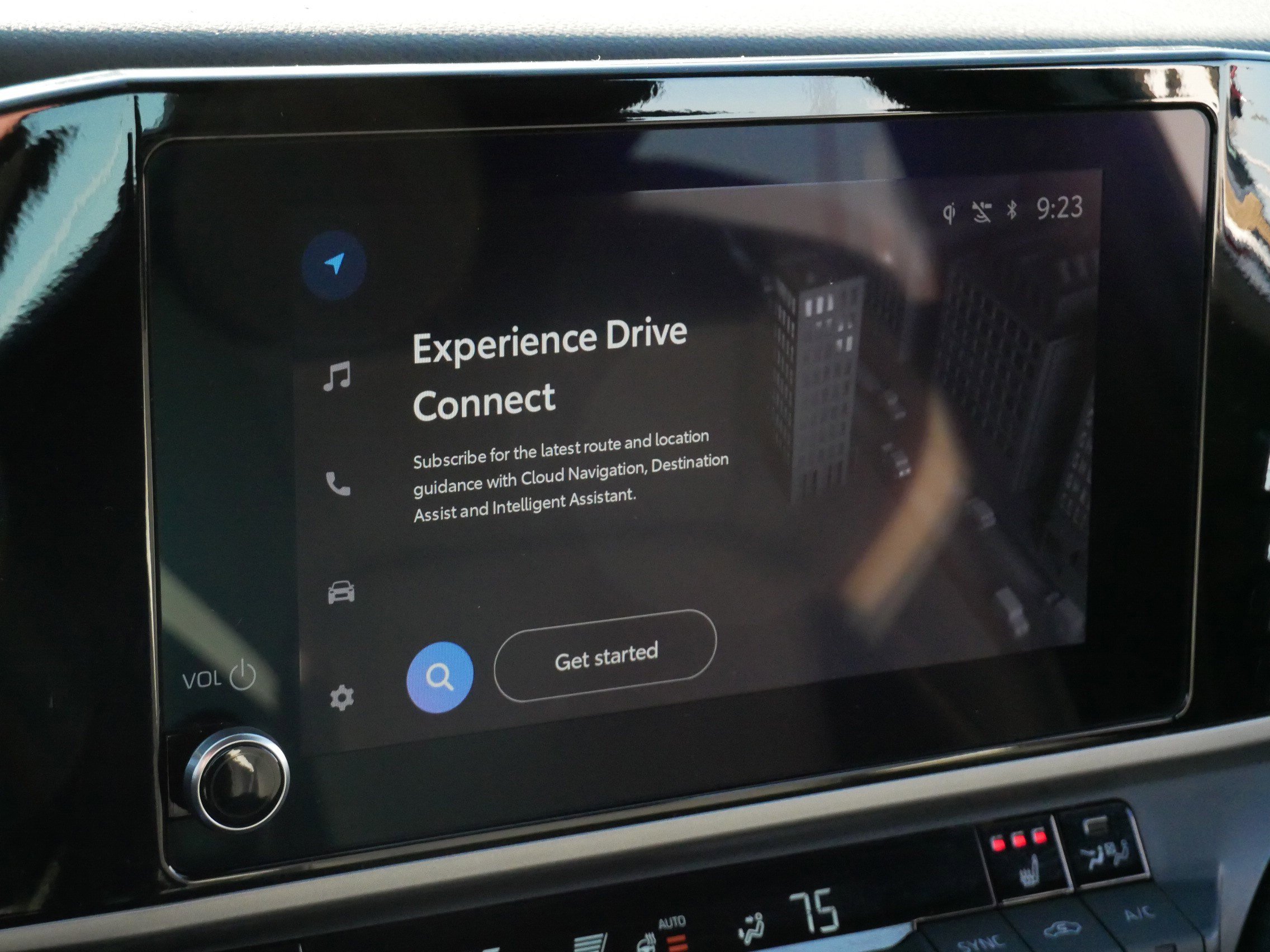 Certified 2025 Toyota Camry SE w/ Convenience Package image 23