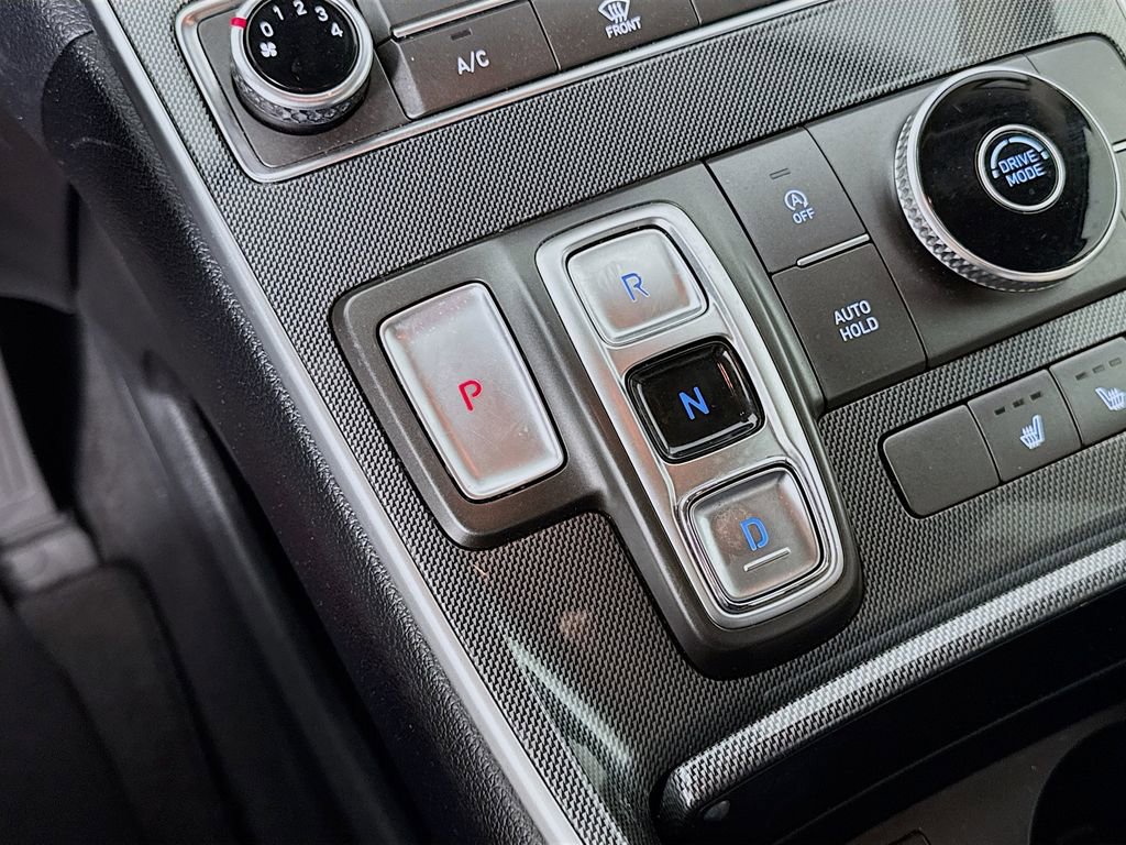 Used 2021 Hyundai Santa Fe SEL image 16