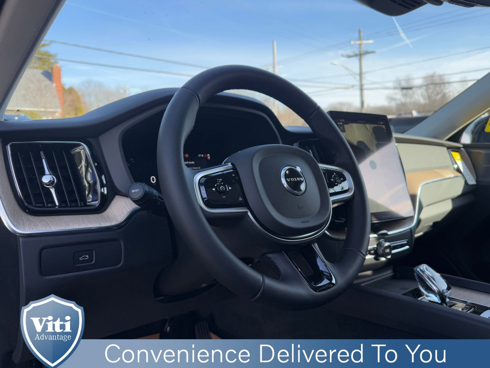 New 2026 Volvo XC60 B5 Plus w/ Protection Package Premier image 12