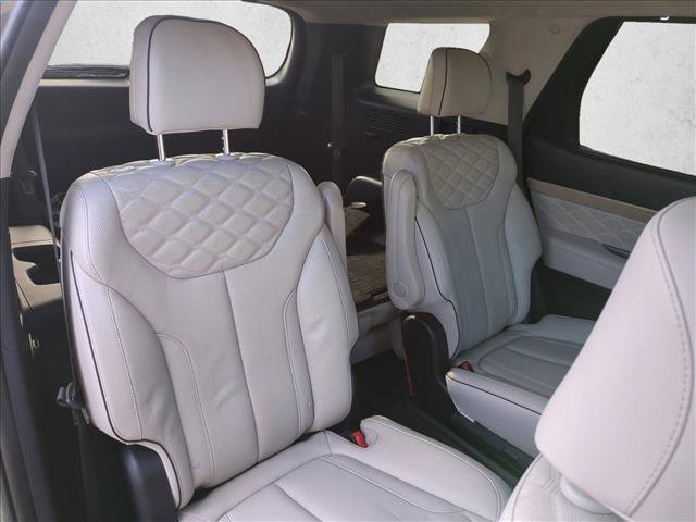 Used 2022 Hyundai Palisade Calligraphy w/ Cargo Package image 21