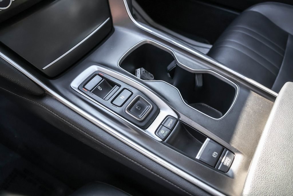 Used 2019 Honda Accord Touring image 28