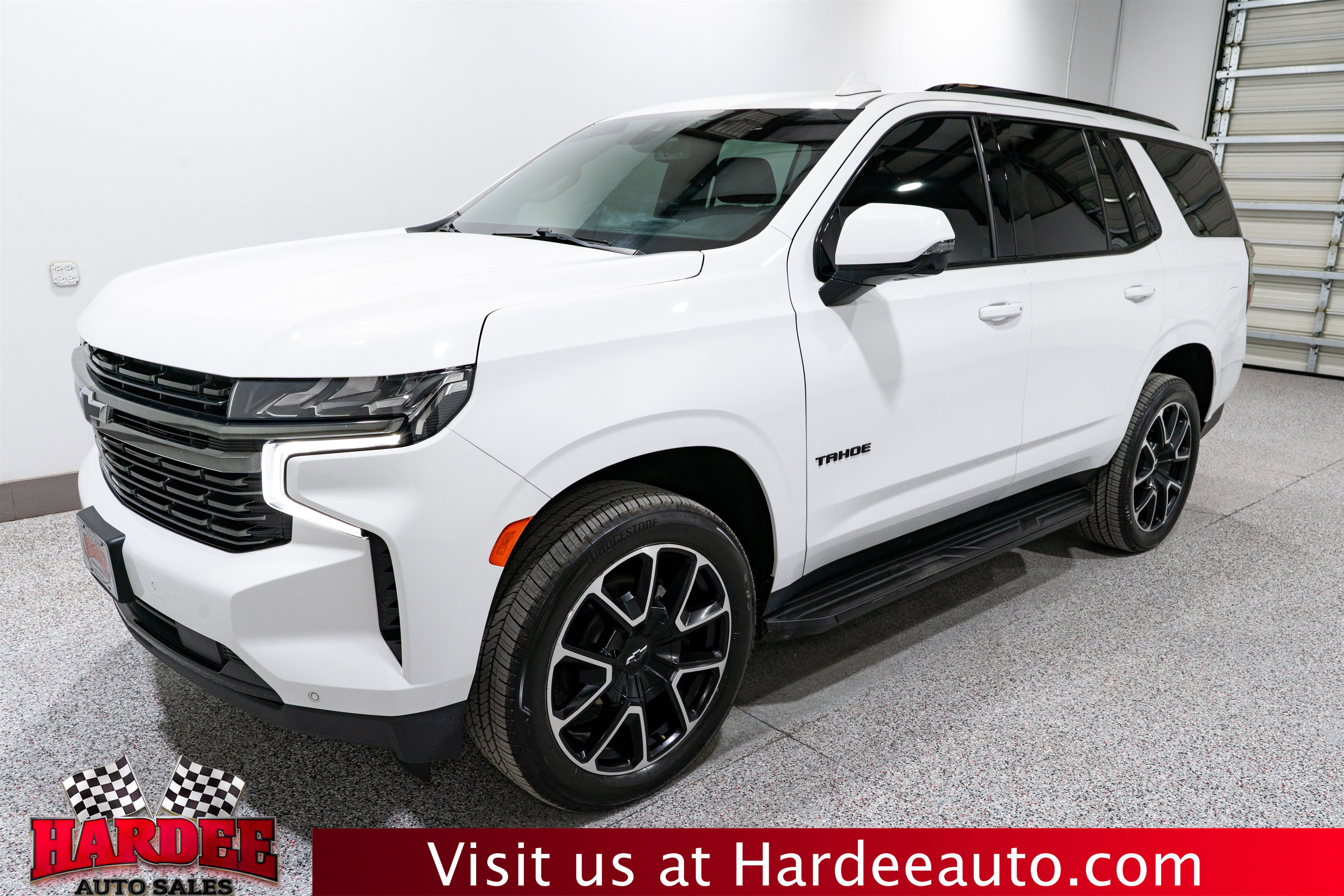 Used 2021 Chevrolet Tahoe RST w/ Luxury Package AWD/4WD image 2