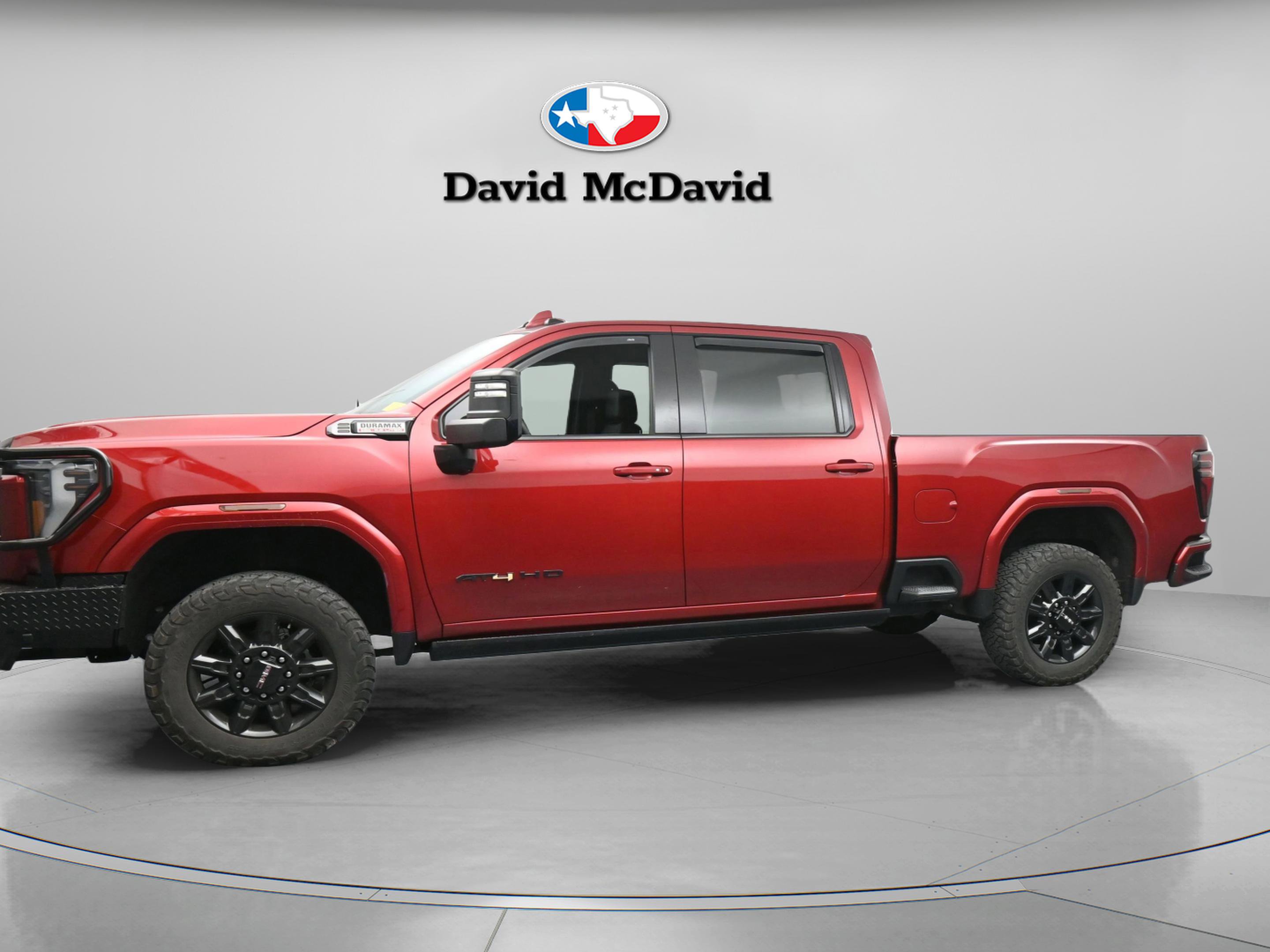 Used 2024 GMC Sierra 2500 AT4 w/ AT4 Premium Plus Package AWD/4WD image 4