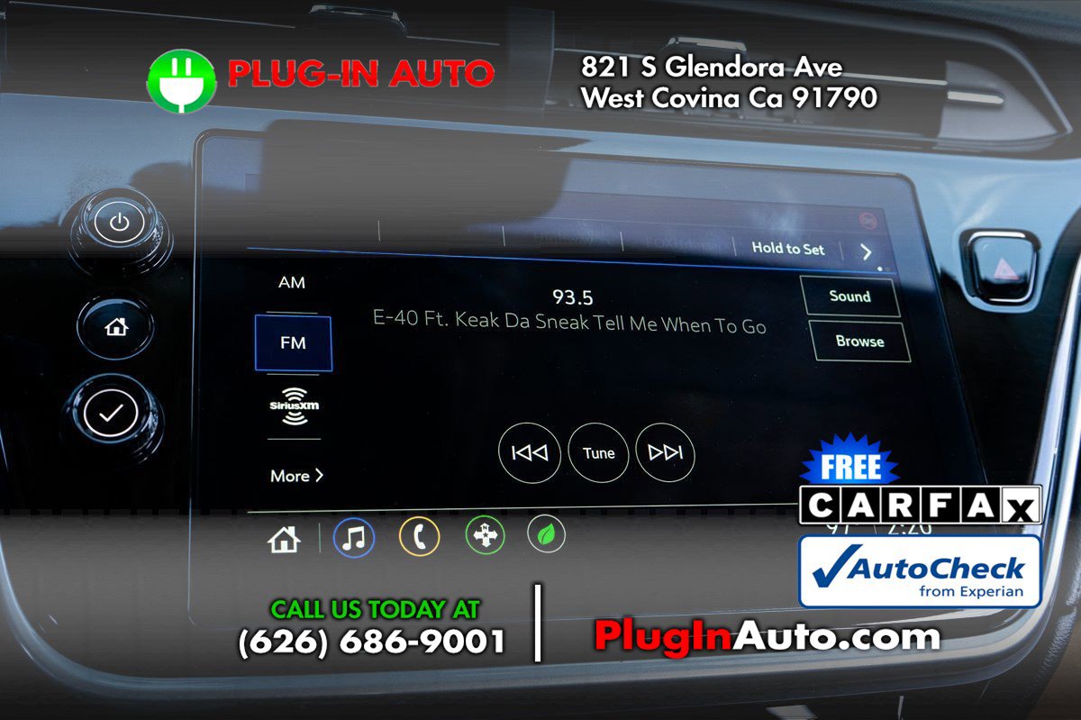 Used 2023 Chevrolet Bolt EUV LT w/ Convenience Package image 28