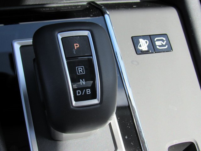 New 2025 Mitsubishi Outlander SE image 20