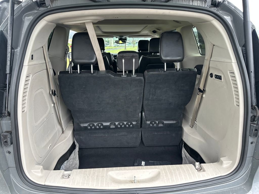 Used 2022 Chrysler Pacifica Limited image 21