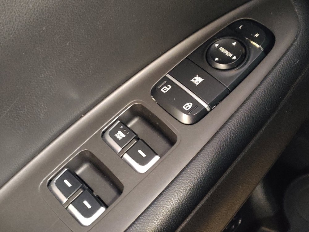 Used 2018 Kia Optima LX FWD image 27
