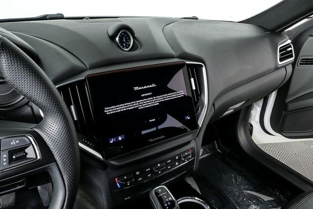 Used 2022 Maserati Ghibli Modena Q4 image 14