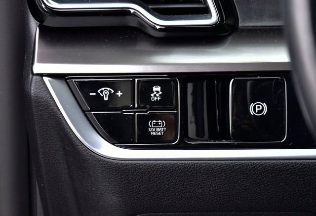 Certified 2023 Kia Sportage EX image 26