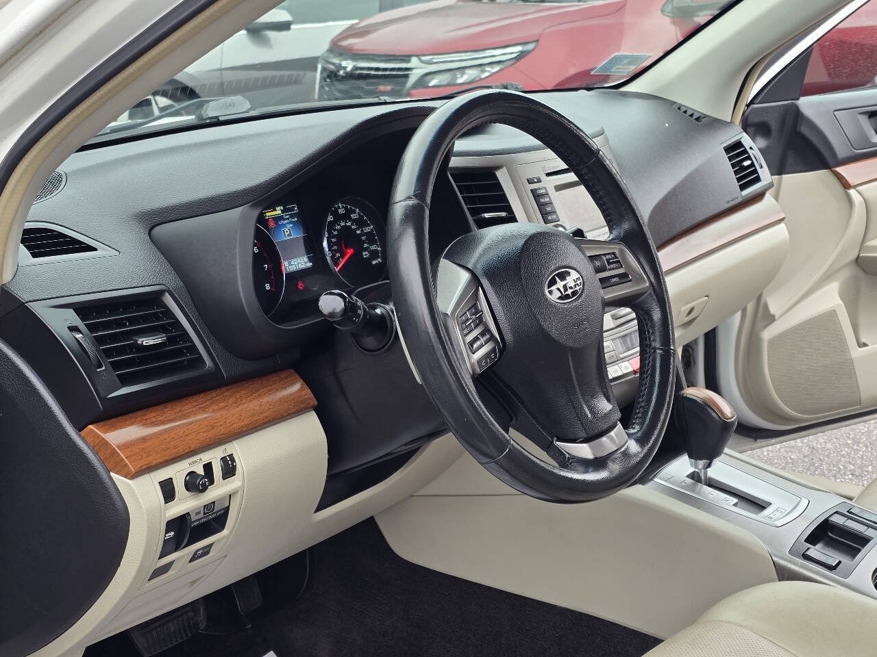Used 2014 Subaru Outback 2.5i Limited w/ Moonroof Package AWD/4WD image 19