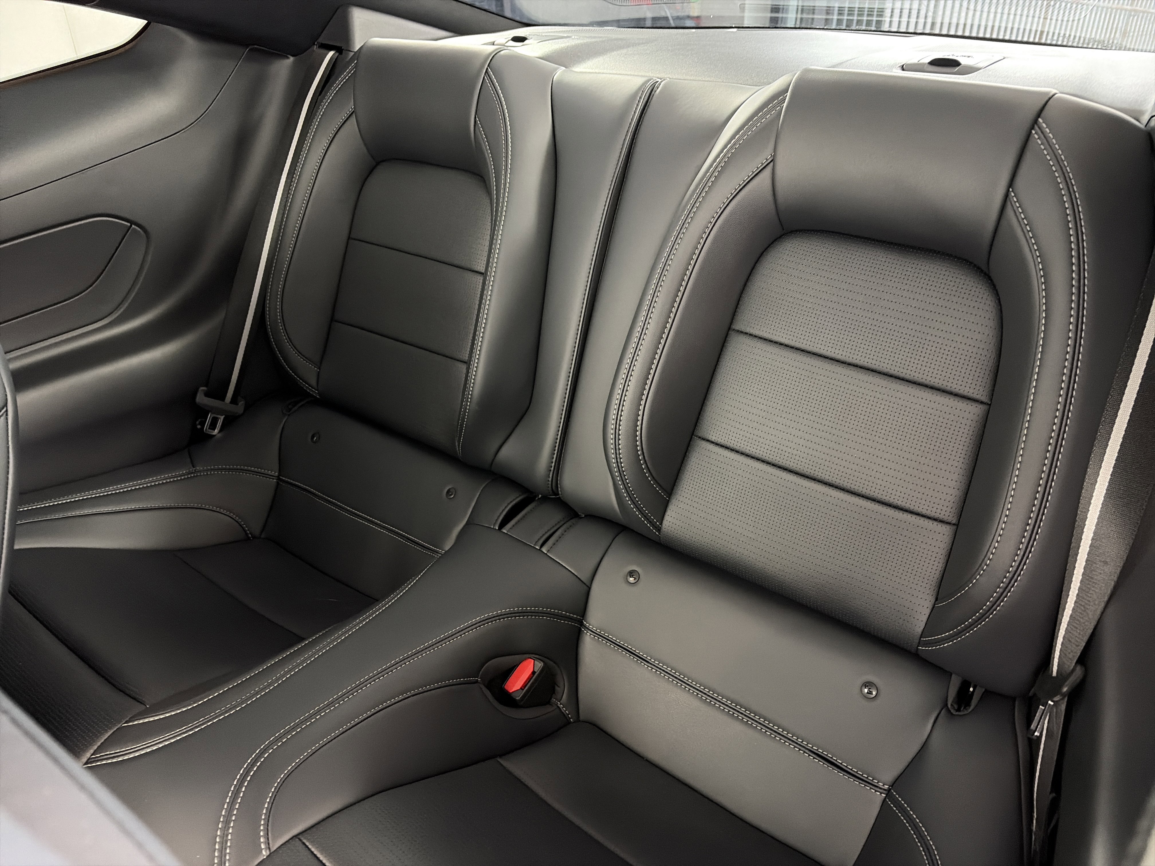 Used 2025 Ford Mustang GT Premium RWD image 6