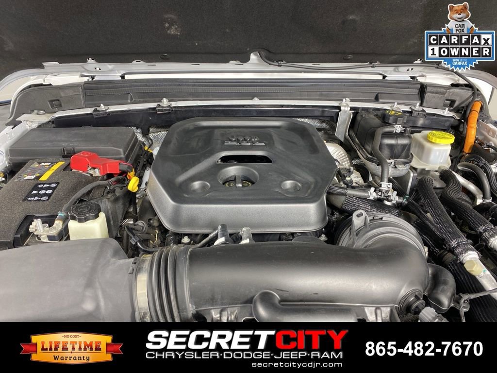 Used 2024 Jeep Wrangler Unlimited AWD/4WD image 34