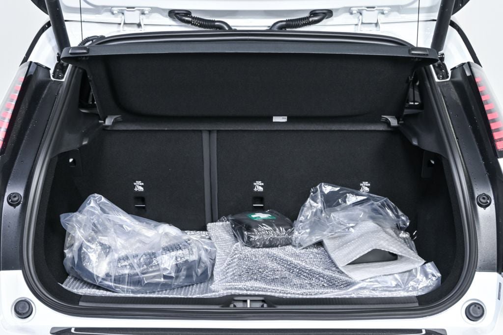 New 2026 Volvo EX30 Plus w/ Protection Package Premier AWD/4WD image 29