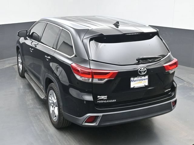 Used 2019 Toyota Highlander Limited FWD image 41