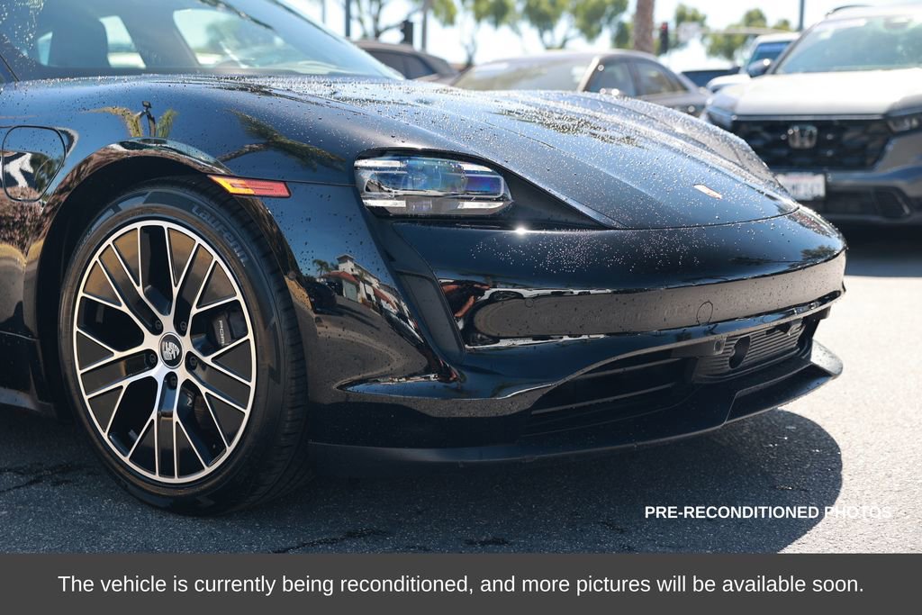 Used 2023 Porsche Taycan Base w/ Premium Package image 7