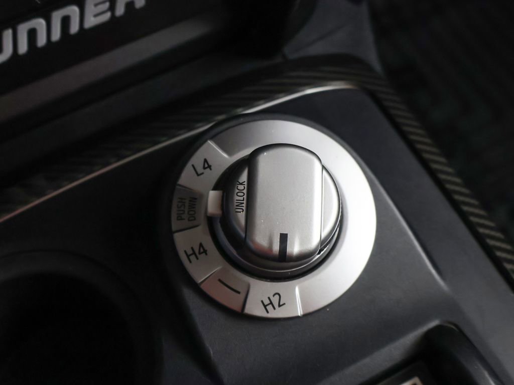 Used 2019 Toyota 4Runner SR5 Premium AWD/4WD image 43