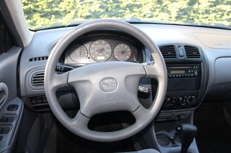 Used 1999 MAZDA Protege ES FWD image 17