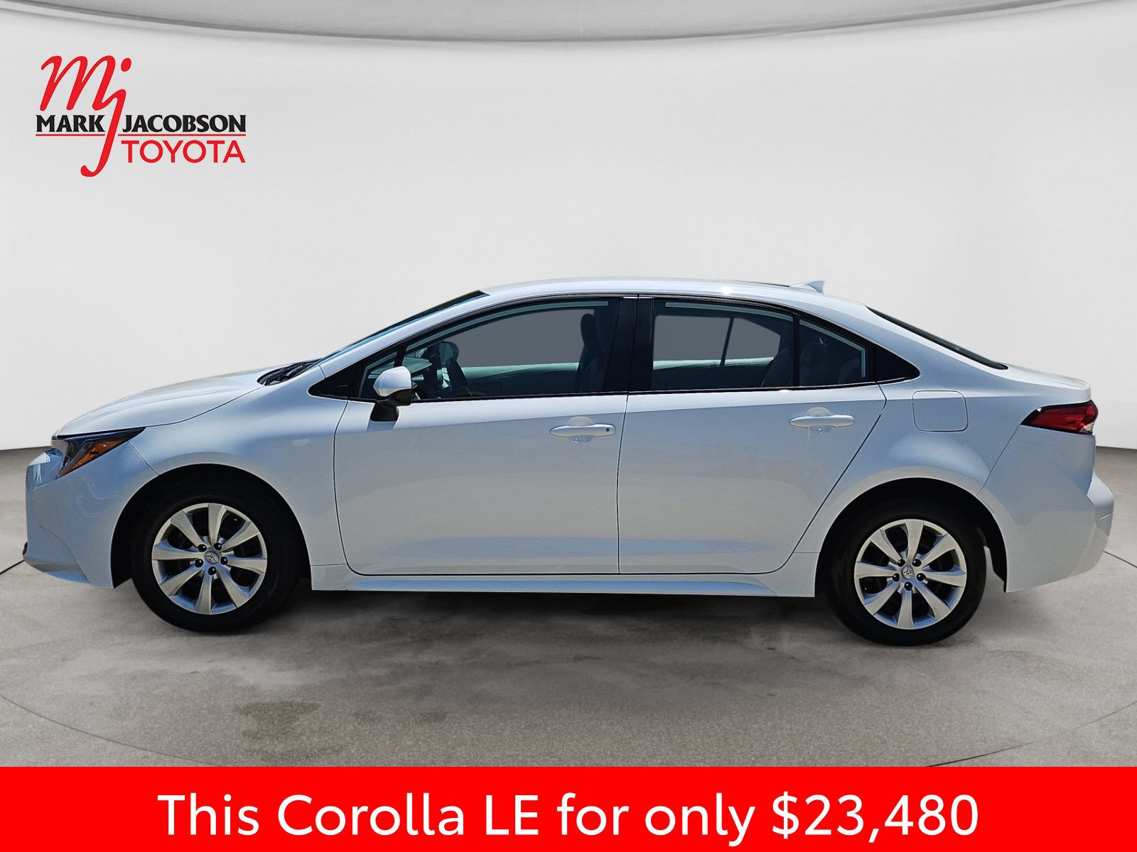 Used 2026 Toyota Corolla LE FWD image 15