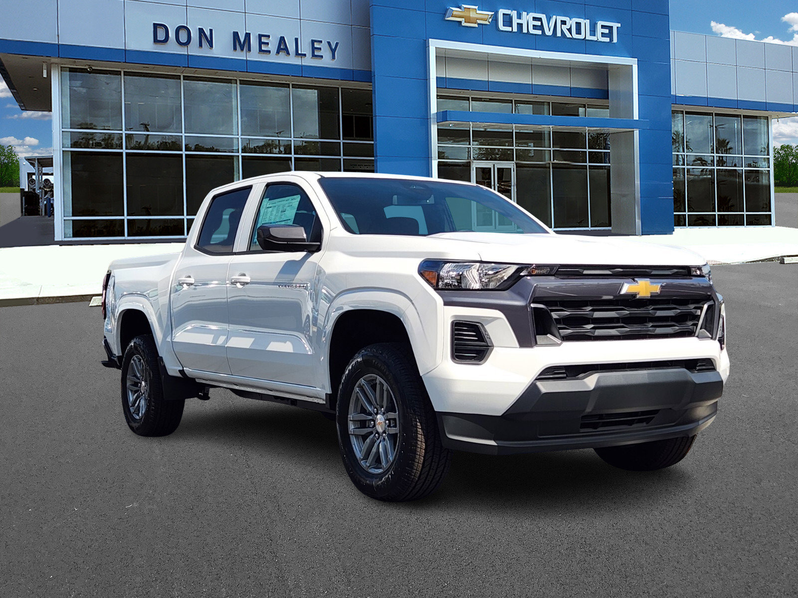 New 2026 Chevrolet Colorado LT w/ Advanced Trailering Package RWD image 1