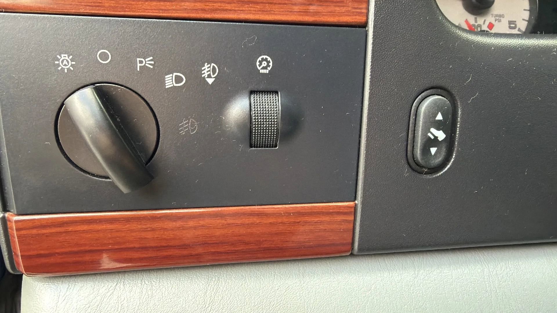 Used 2007 Ford F350 Lariat image 20