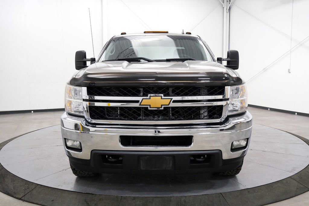 Used 2013 Chevrolet Silverado 2500 LT w/ Interior Plus Package image 2