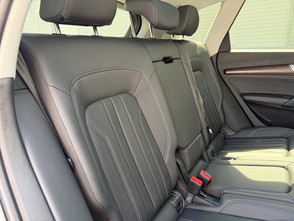 Used 2021 Audi Q5 2.0T Premium Plus w/ Premium Plus Package image 24