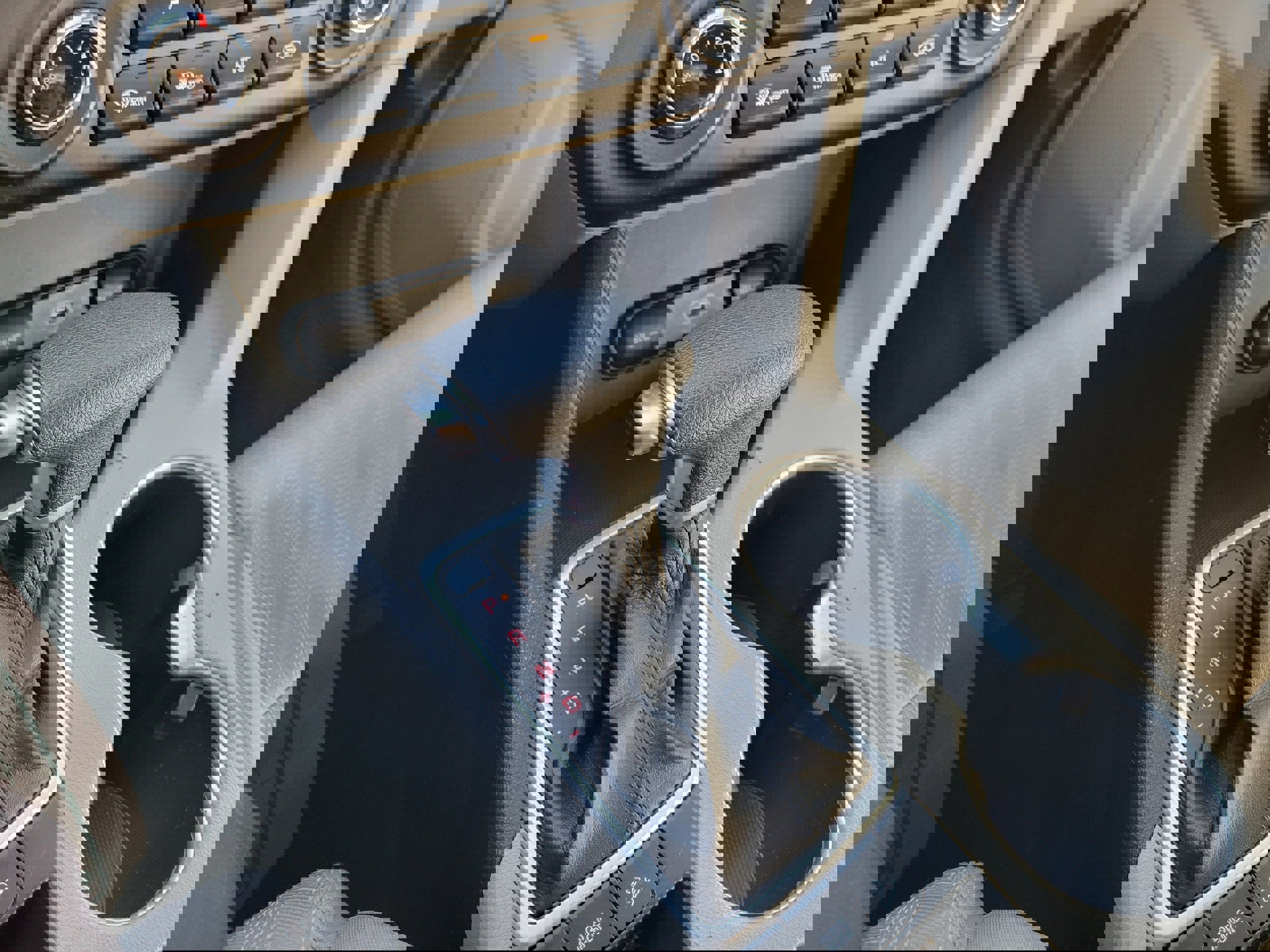 Used 2022 Kia Sportage LX image 18