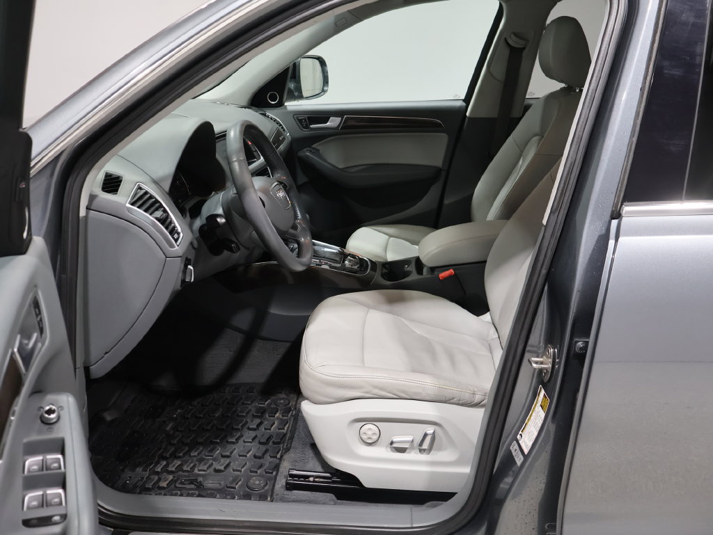 Used 2014 Audi Q5 2.0T Premium Plus AWD/4WD image 11