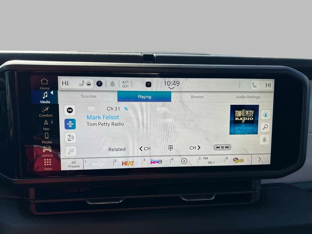 New 2026 Jeep Gladiator Sport image 7