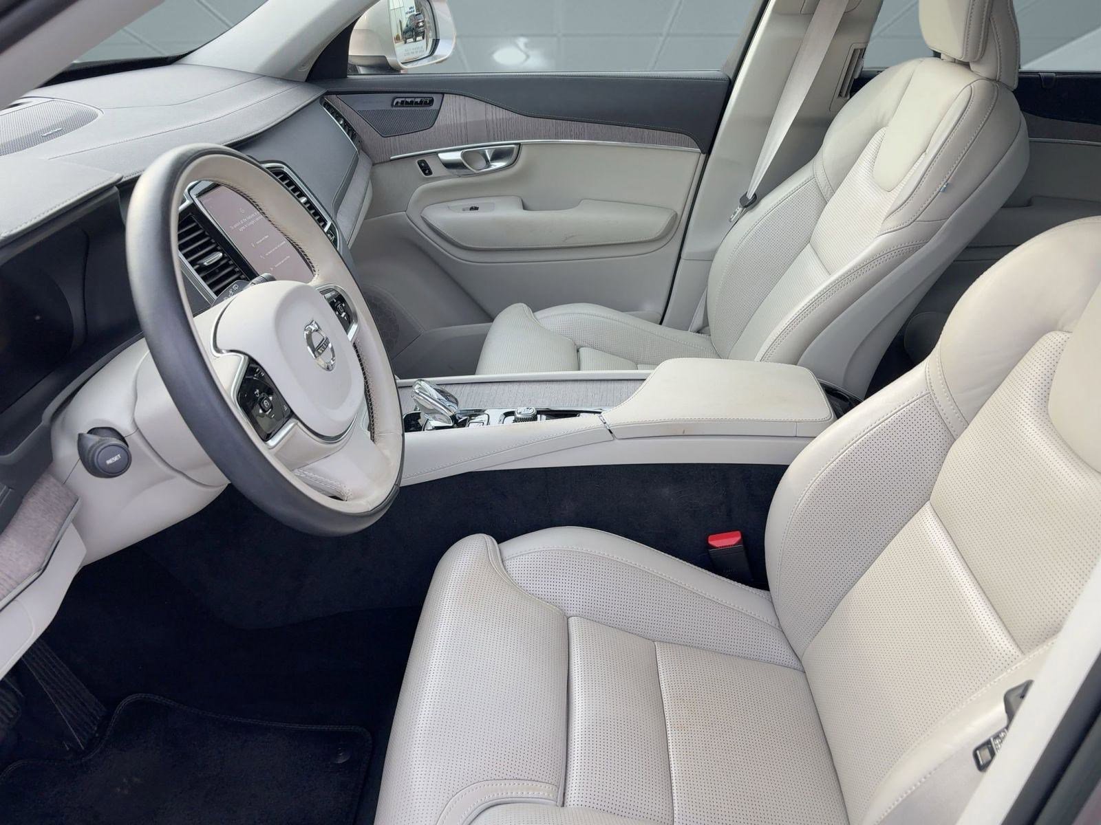 Certified 2023 Volvo XC90 B6 Ultimate image 5
