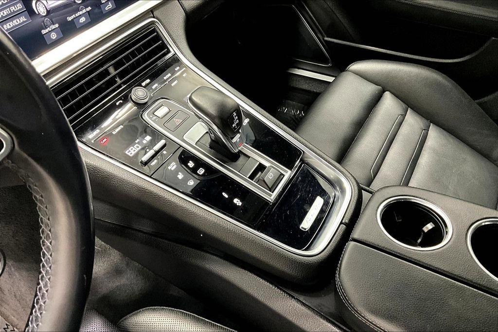 Used 2018 Porsche Panamera 4S image 17