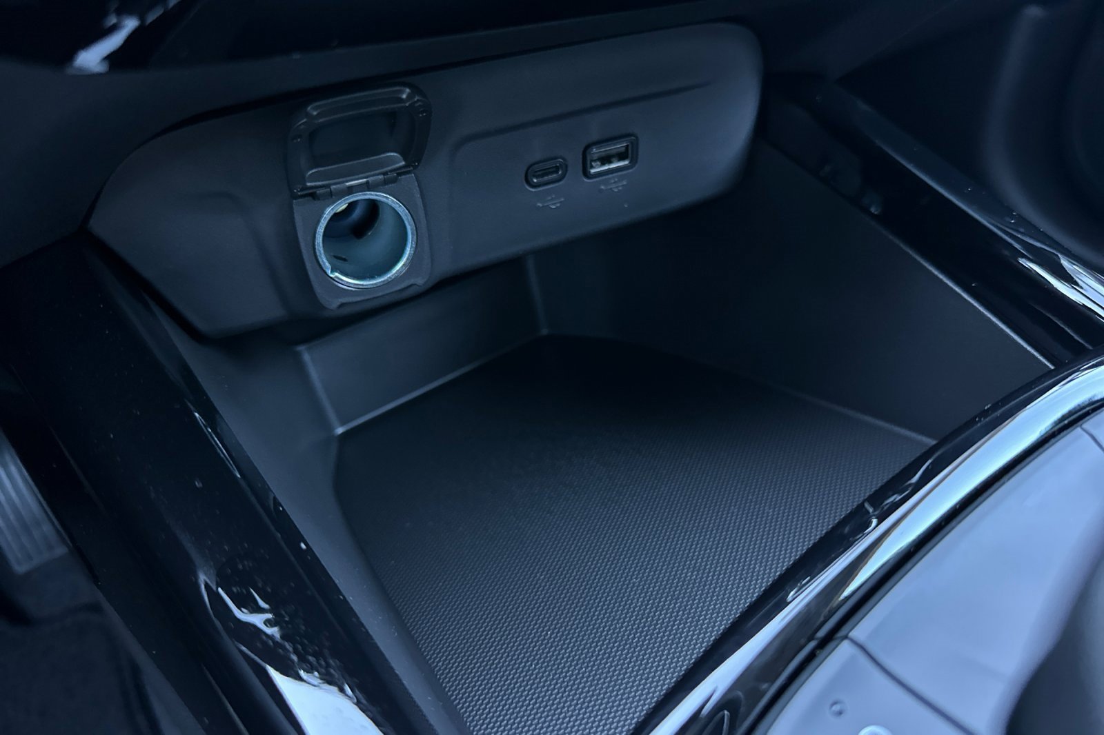 New 2026 Chevrolet Trax LT w/ LT Convenience Package image 28