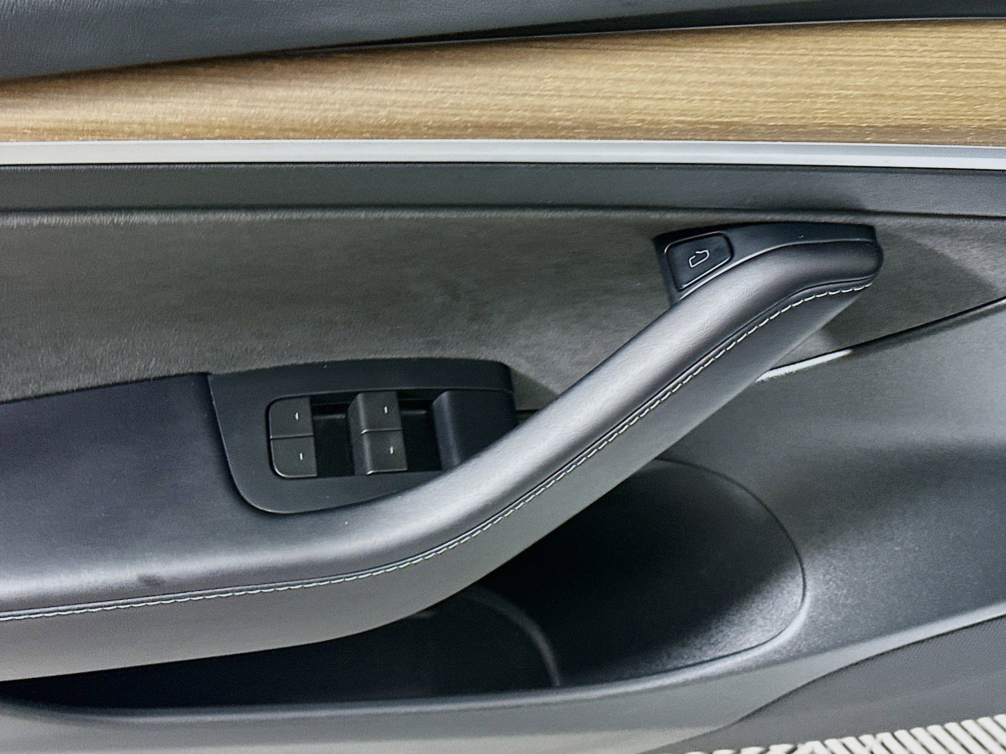 Used 2023 Tesla Model 3 Standard Range RWD image 15