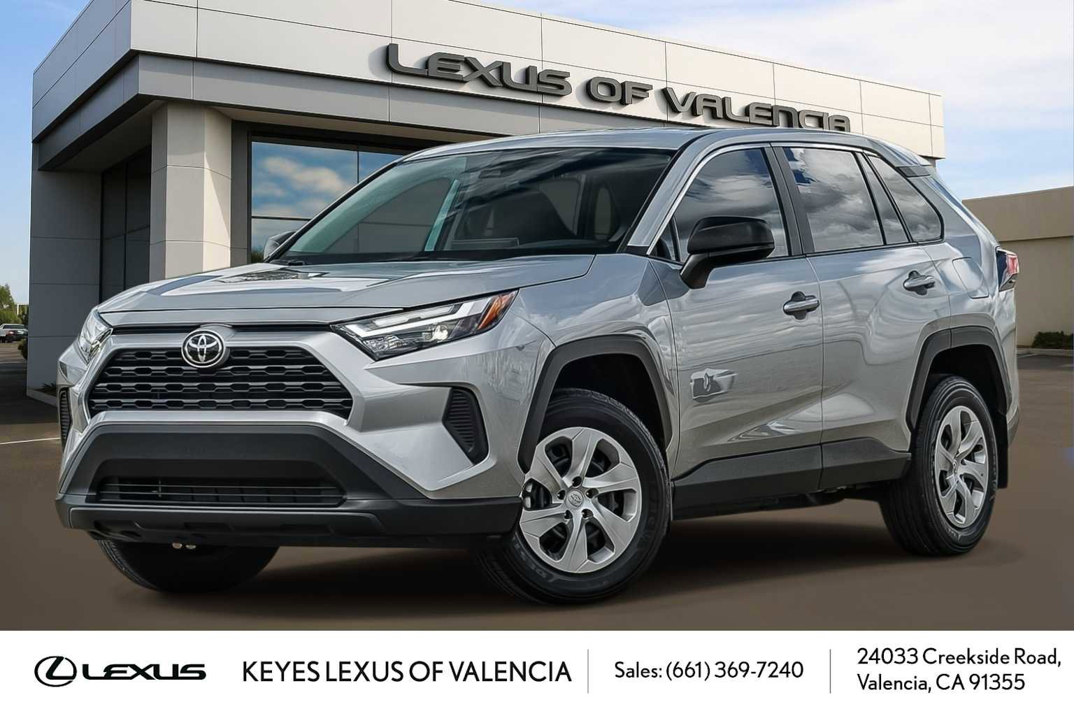 Used 2025 Toyota RAV4 LE AWD/4WD image 1