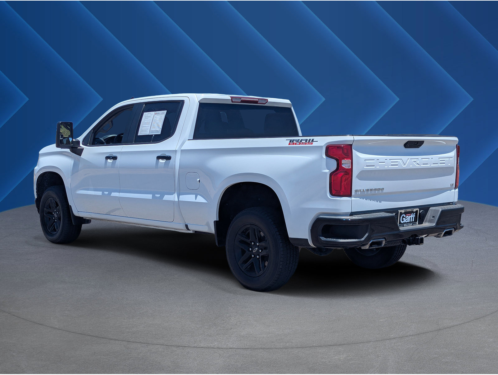 Used 2021 Chevrolet Silverado 1500 LT Trail Boss w/ Bed Protection Package AWD/4WD image 5