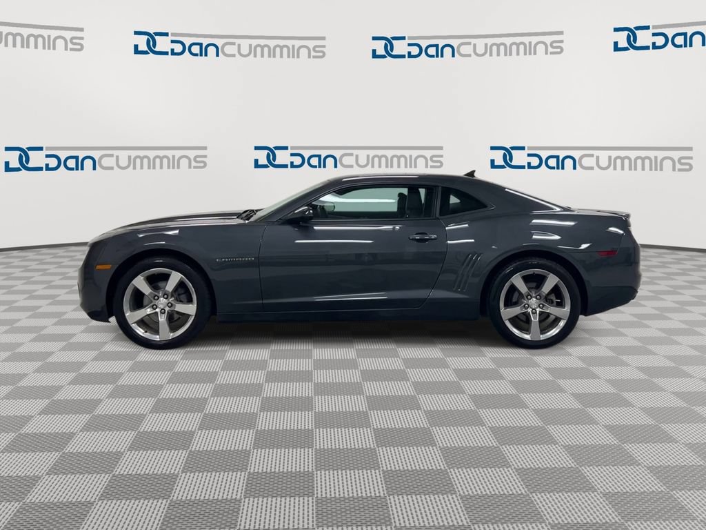 Used 2010 Chevrolet Camaro LT w/ RS Package RWD image 5