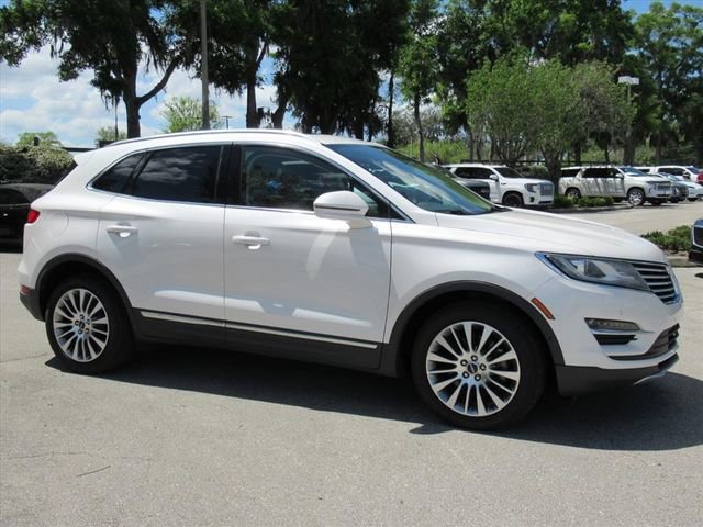 Used 2018 Lincoln MKC Reserve image 2