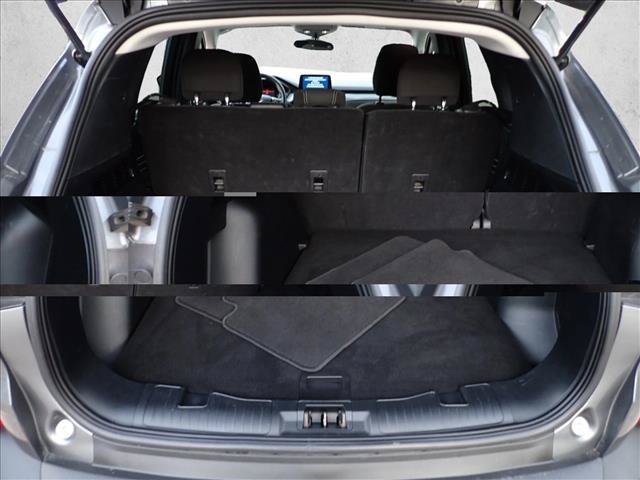 Used 2025 Ford Escape Active AWD/4WD image 8