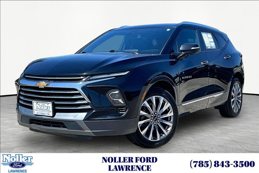 Used 2024 Chevrolet Blazer Premier AWD/4WD image 1