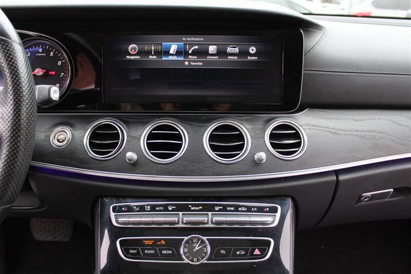 Used 2017 Mercedes-Benz E 300 w/ Premium 3 Package image 19