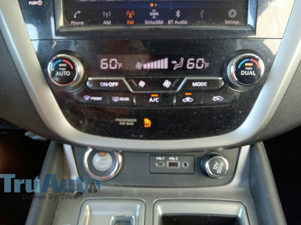 Used 2019 Nissan Murano SL FWD image 33