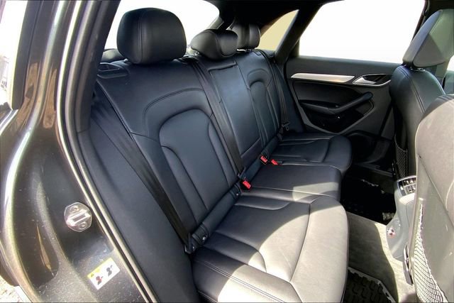 Used 2018 Audi Q3 2.0T Premium w/ Convenience Package image 19