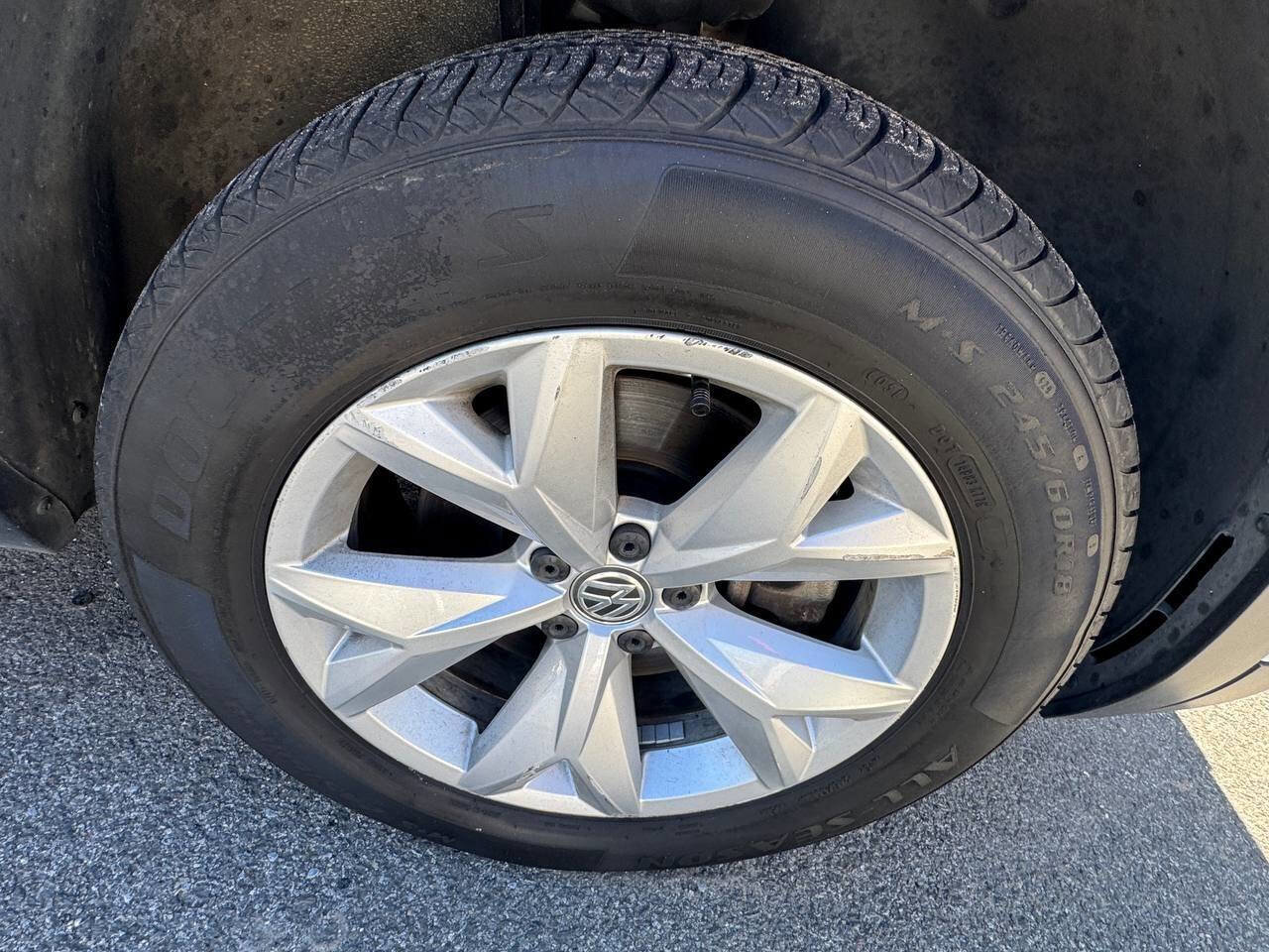 Used 2018 Volkswagen Atlas SE image 29